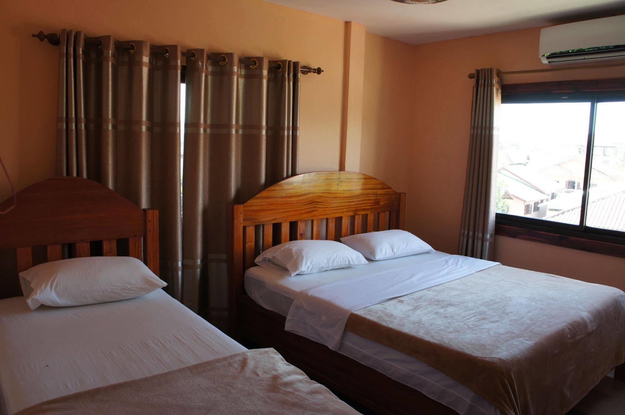Viengsavanh Guesthouse Vangviang Kültér fotó