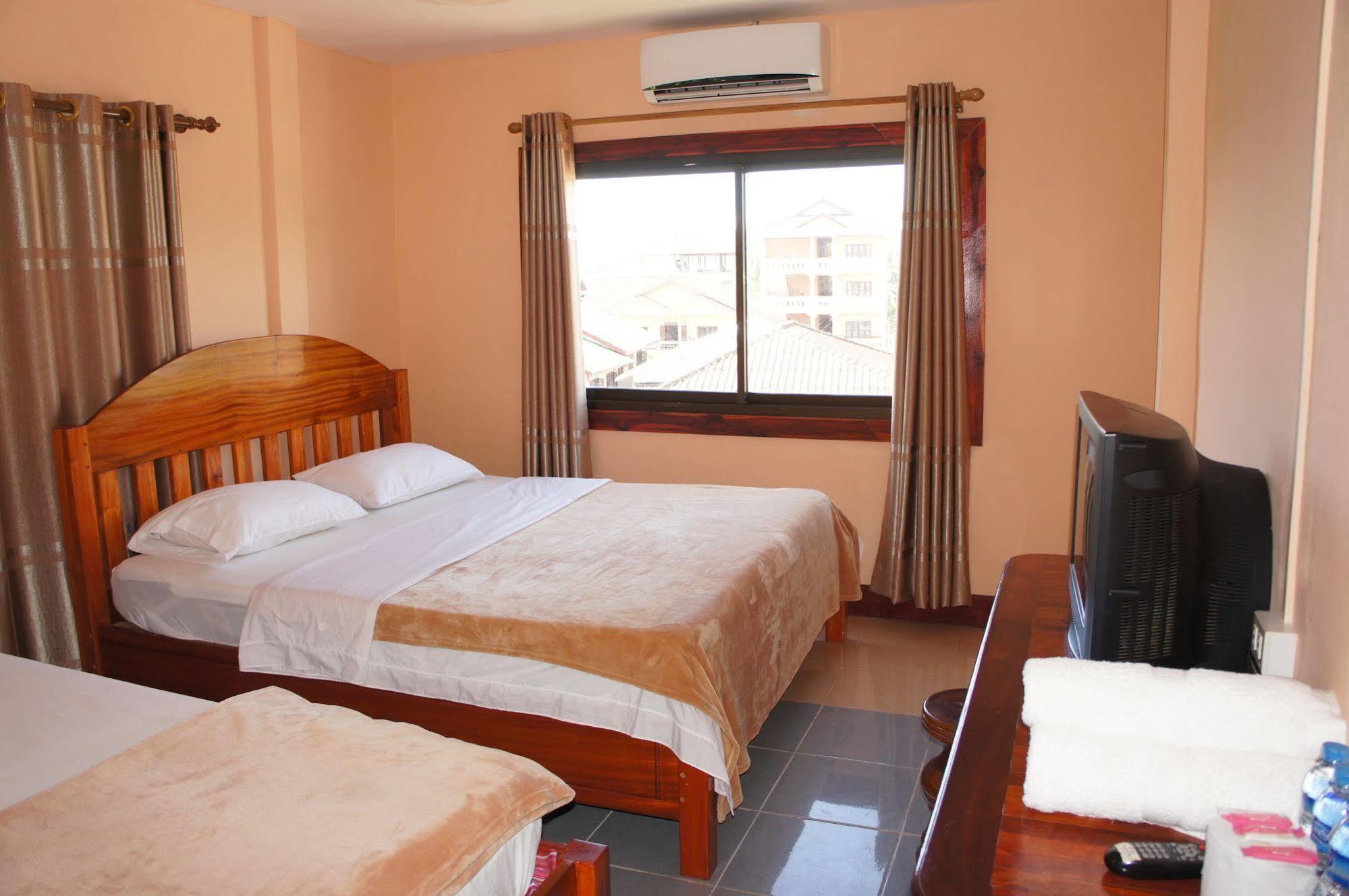 Viengsavanh Guesthouse Vangviang Kültér fotó